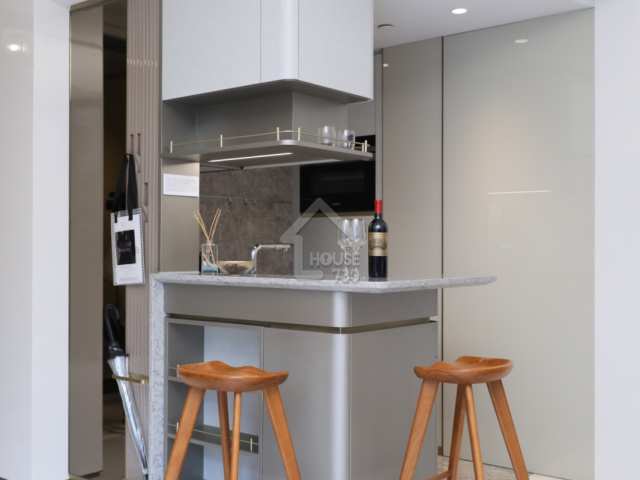 15 Western Street Show Flat - House730