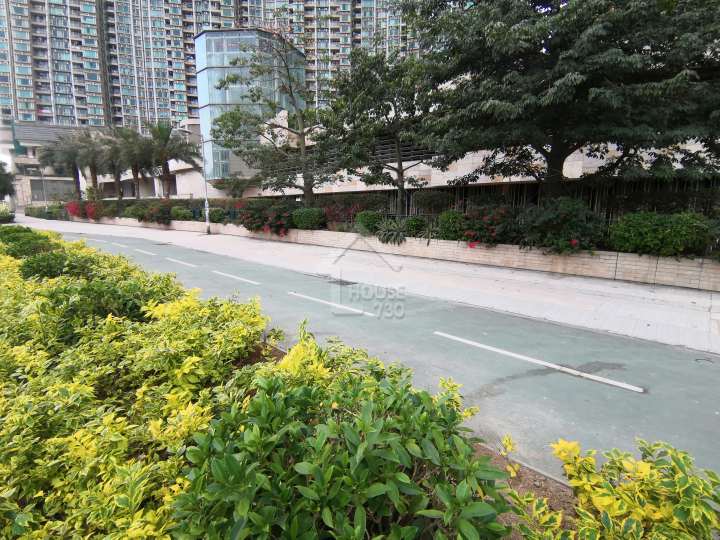 日出康城 附近環境 - House730