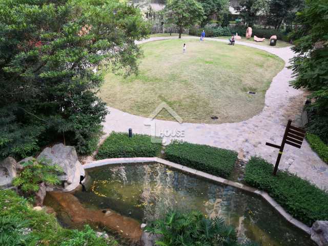 日出康城 附近環境 - House730