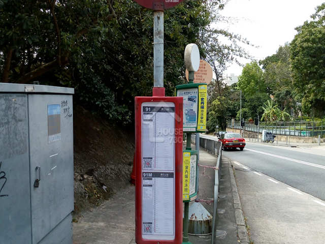 飛鵝山道3號 公共交通 - House730