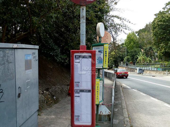 飛鵝山道3號 公共交通 - House730