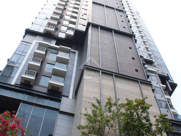 倚南 物業外貌 - House730