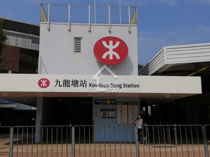 128 Waterloo 公共交通 - House730