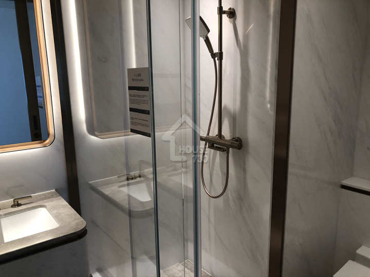 128 Waterloo 示範單位 - House730