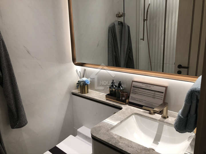 128 Waterloo 示範單位 - House730