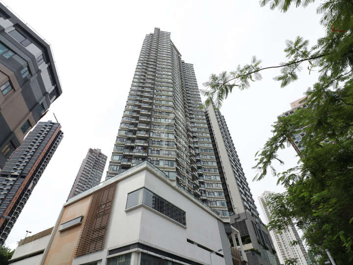蔚藍東岸 附近環境 泛海集團的鯉灣天下是區內最早入伙的私人屋苑。 - House730