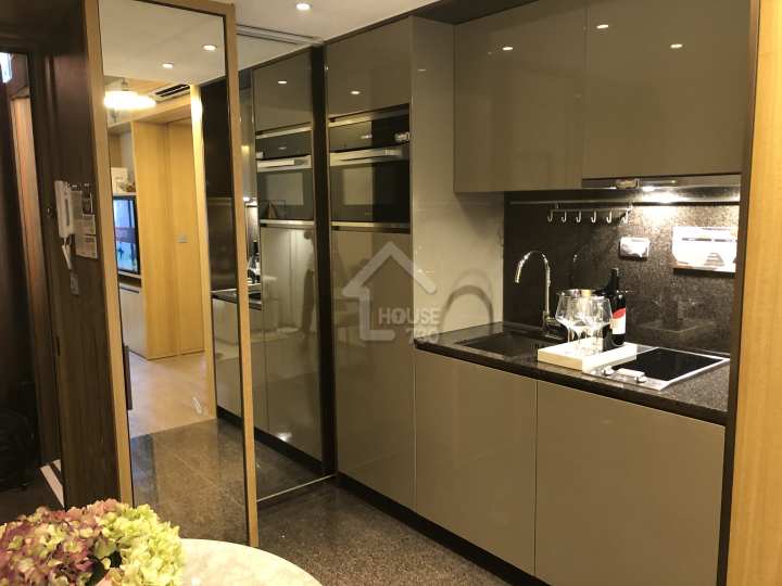 EIGHT KWAI FONG HAPPY VALLEY 示範單位 - House730