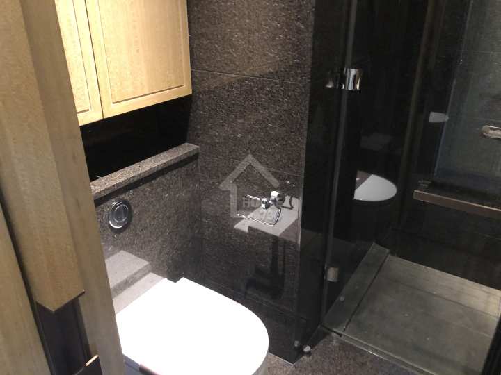 EIGHT KWAI FONG HAPPY VALLEY 示範單位 - House730