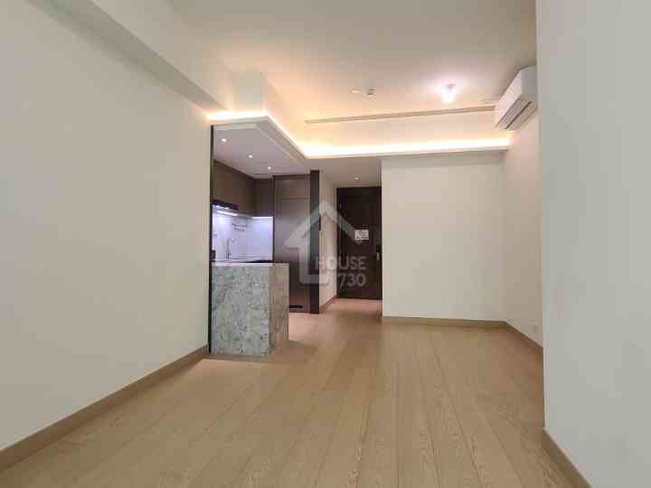 名日.九肚山 示範單位 2座18樓E室 - House730
