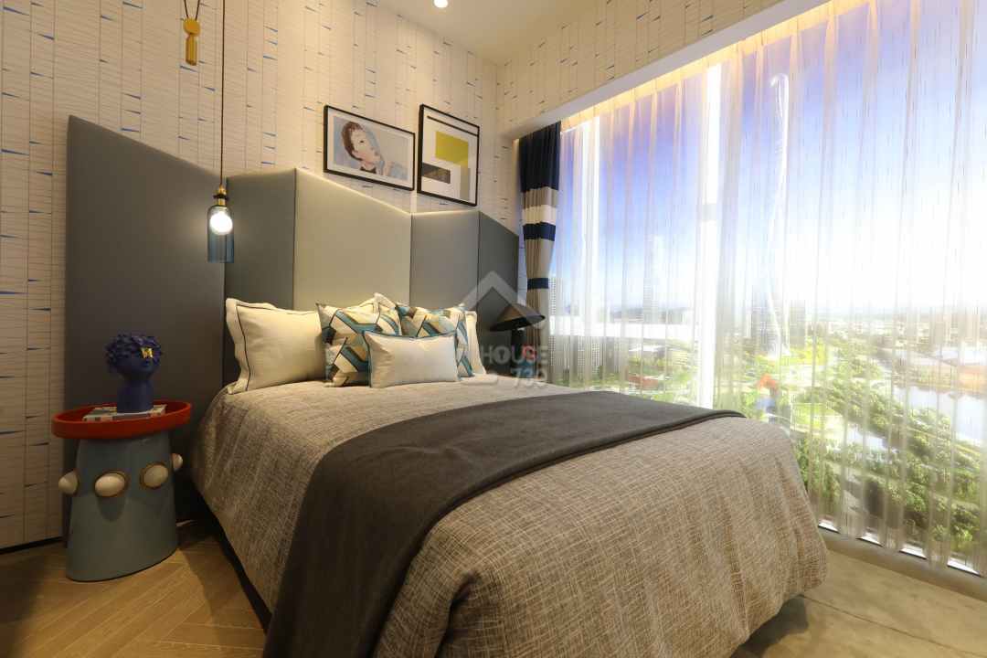 世茂深港國際中心 - House730