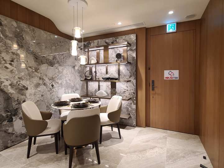 蔚藍東岸 示範單位 - House730