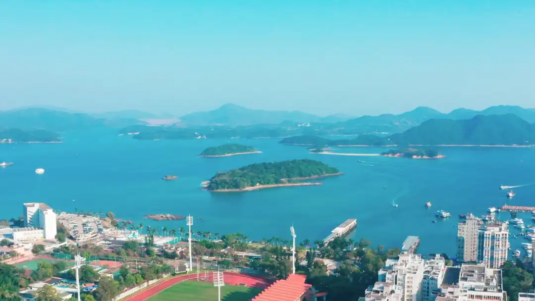 西貢一向有「香港後花園」之稱，聞名於自然美景。