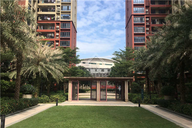 鴻威鴻景華庭 - House730