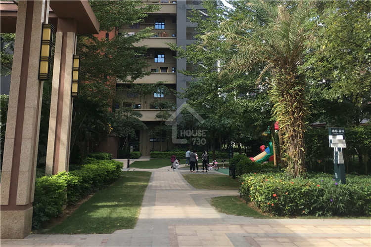 鴻威鴻景華庭 - House730