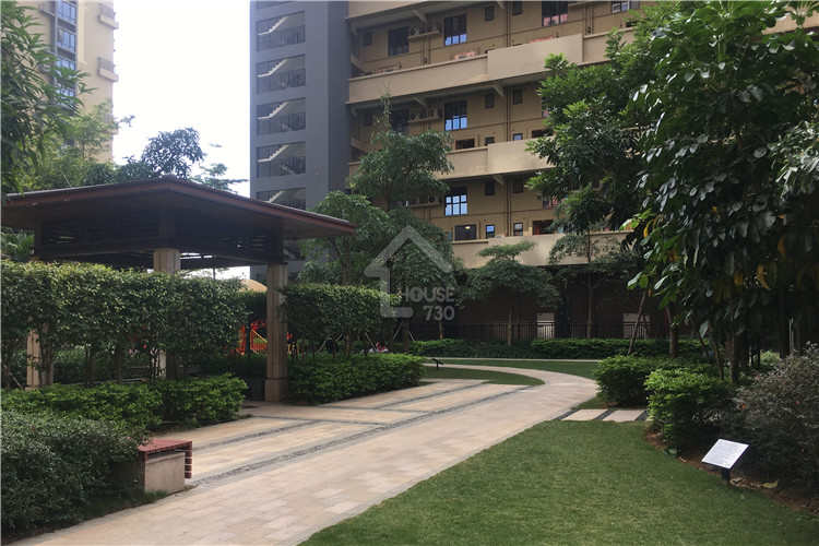 鴻威鴻景華庭 - House730
