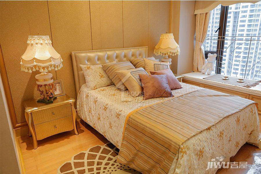中山龍山華府 - House730