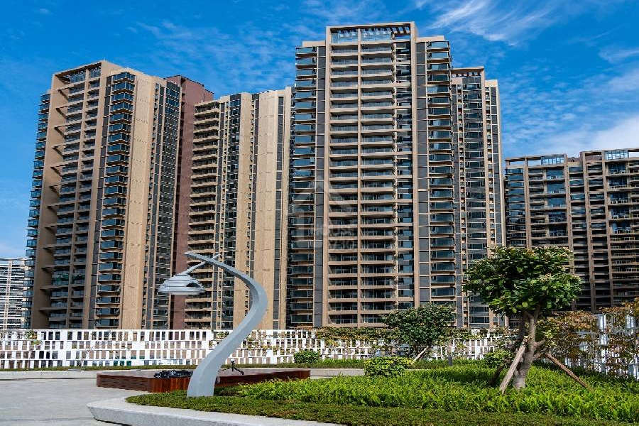 完美金鷹廣場 - House730