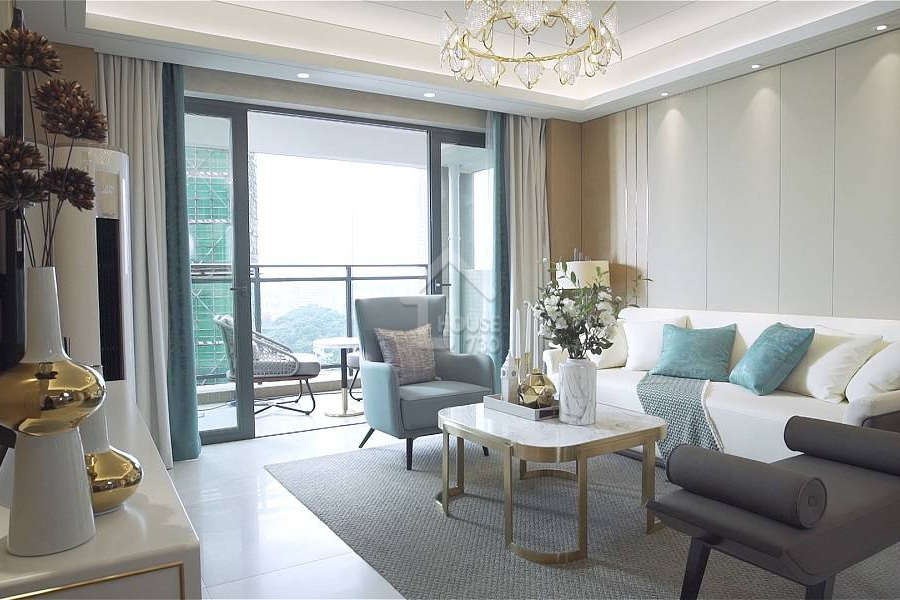 完美金鷹廣場 - House730