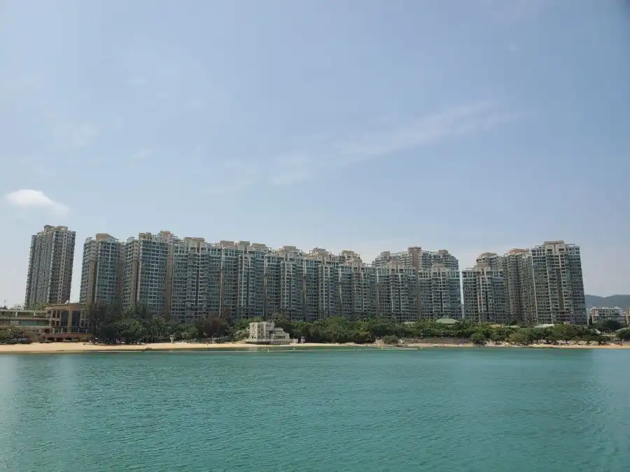 买卖租务-珀丽湾零议价   640万元沽出-House730