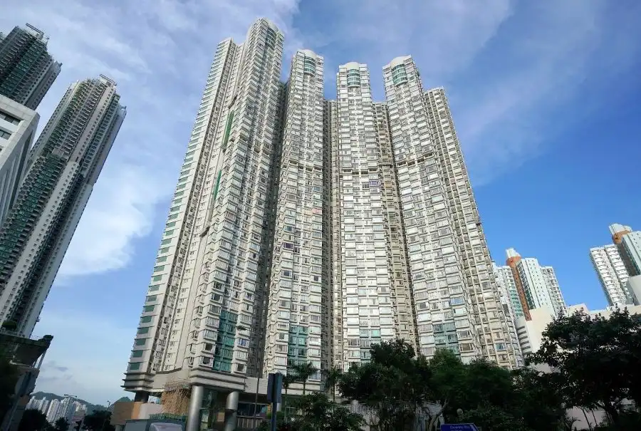 買賣租務-望維港景   逸濤灣兩房逾1400萬-House730