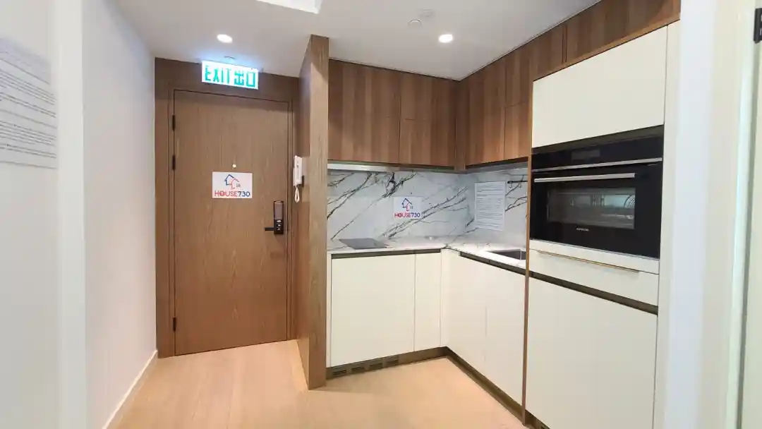 本地-即睇曼翹示位 浴室防滑設計-House730