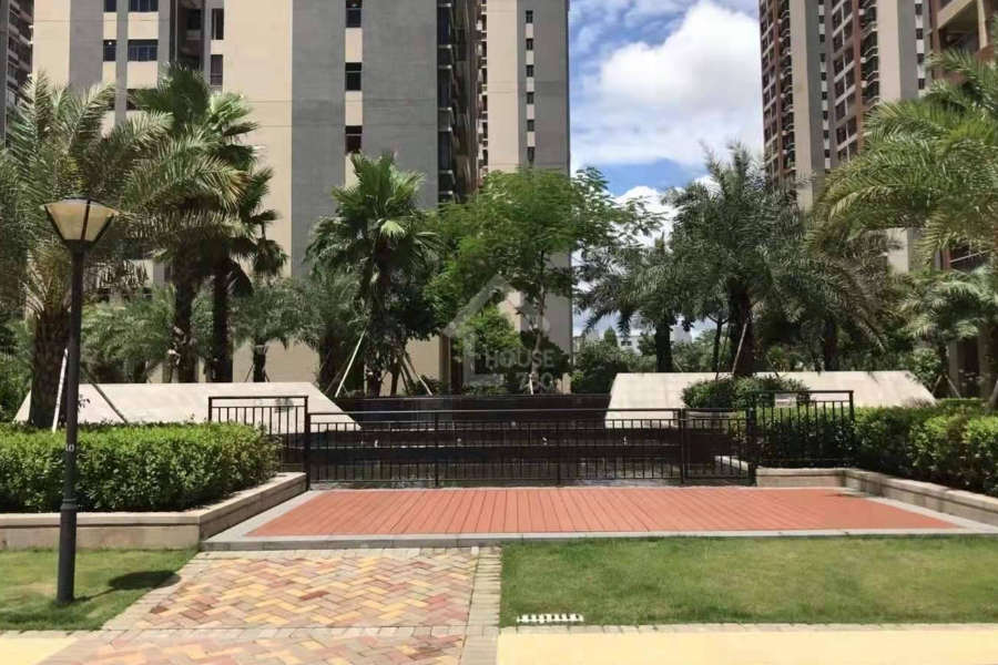 龐源御藍灣 - House730