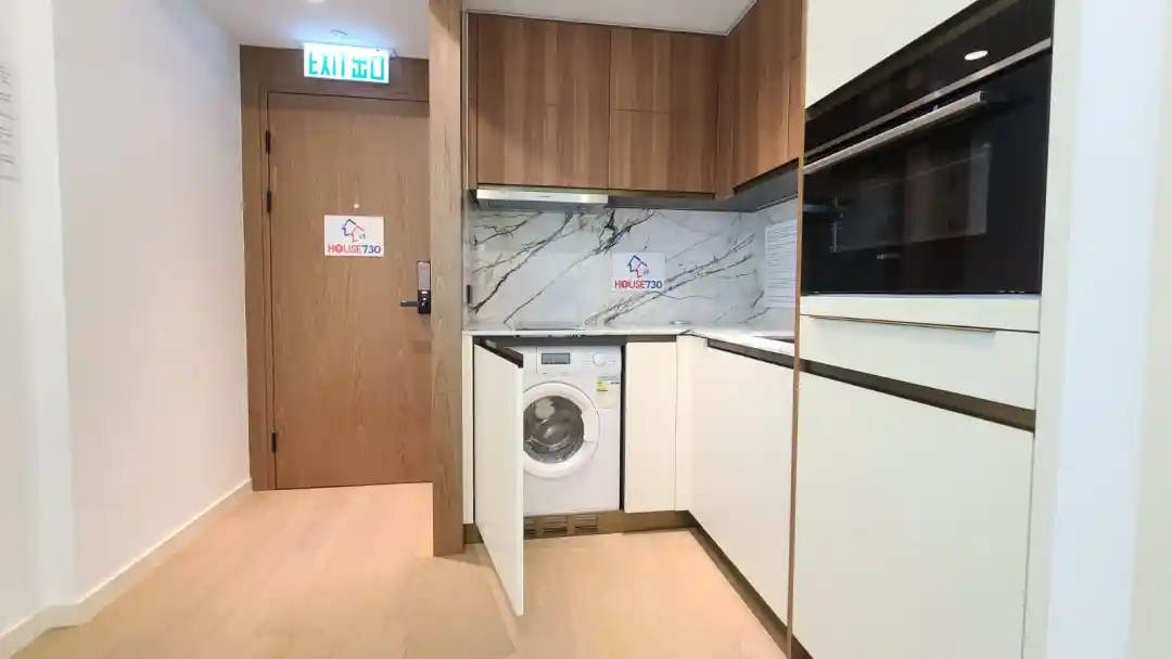 本地-即睇曼翹示位 浴室防滑設計-House730