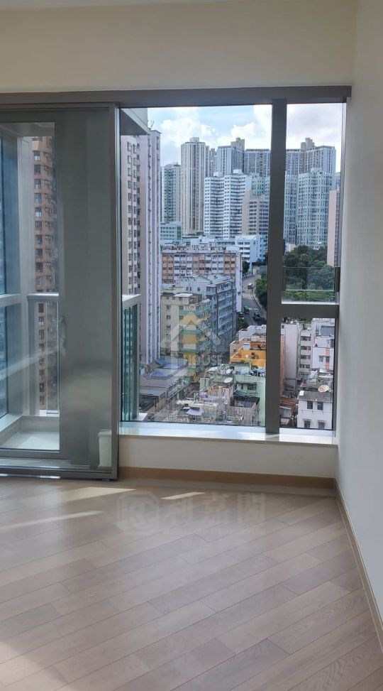 Kwun Tong GRAND CENTRAL Middle Floor House730-4855345