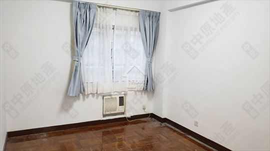 Ho Man Tin ORIENTAL GARDENS Lower Floor Bedroom 1 House730-4961238