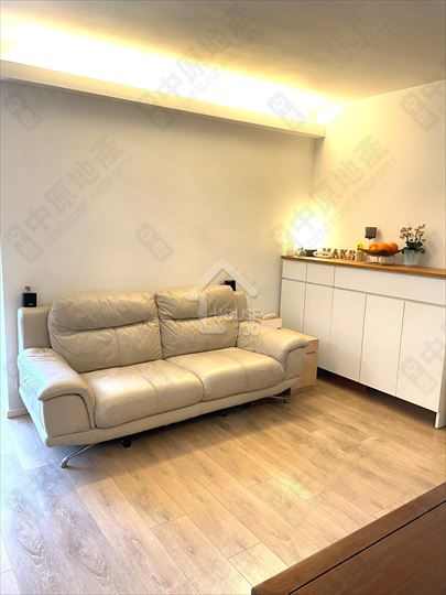 Yau Yat Tsuen PARC OASIS Upper Floor Living Room House730-4959651