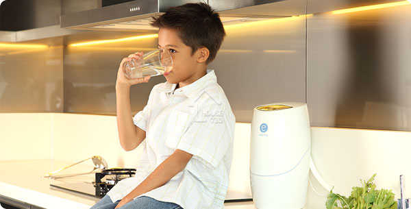 #Tech實你-殺菌濾鉛提你換濾芯 智能濾水器守護食水安全-House730