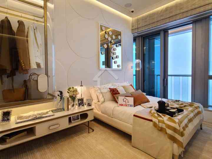 維港滙 I 示範單位 2座 18樓C室 - House730