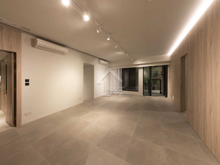 柏傲莊 III 示範單位 - House730
