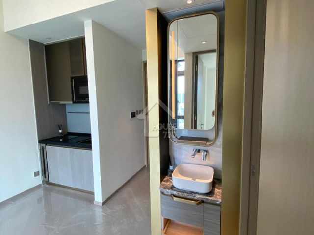 Kowloon Tong LA SALLE RESIDENCE Middle Floor Washroom House730-4475235