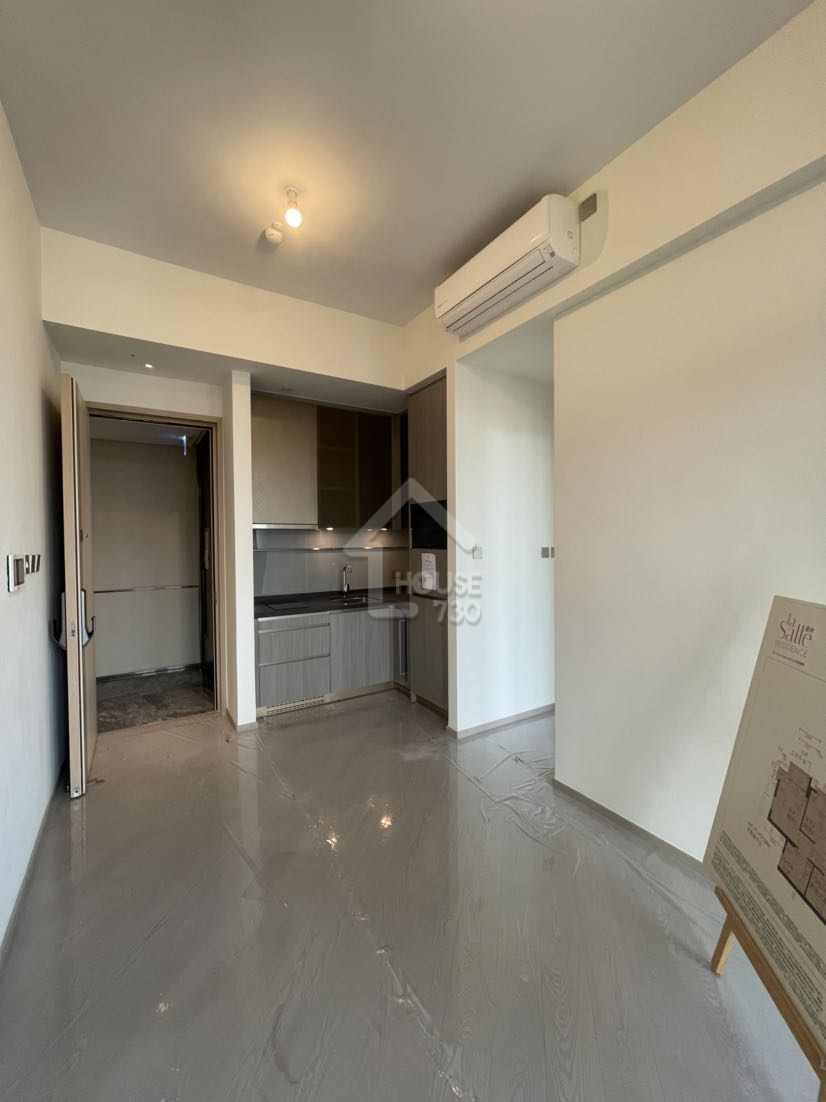 Kowloon Tong LA SALLE RESIDENCE Lower Floor Dining Room House730-4500413