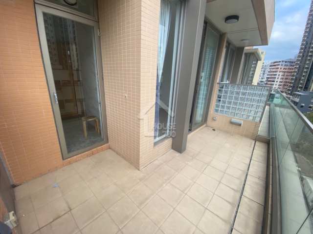 Hung Hom STAR RUBY Lower Floor Flat Roof House730-4811899