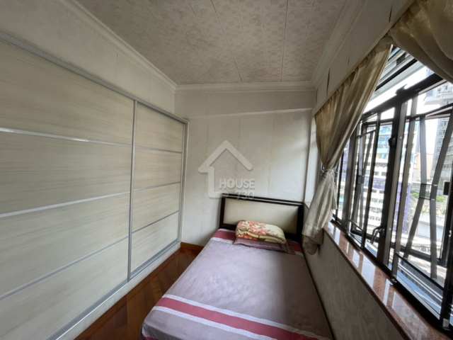 Ma Tau Wai LUCKY BUILDING Middle Floor Master Room House730-4641440