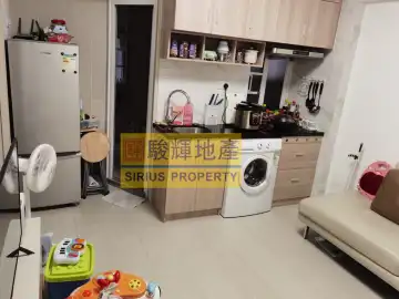 深水埗太子中心住宅 屋苑出售 太子中心 罕有大則3房廳大房大32年樓靚裝修 House730