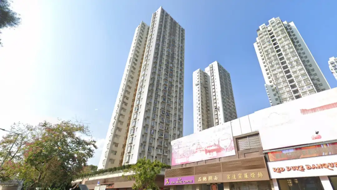买卖租务-元朗虎年首宗成交 富达广场3房户709万元沽-House730