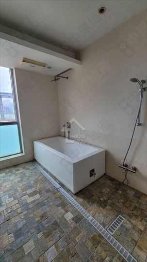 Mei Foo MANHATTAN HILL Upper Floor Master Room’s Washroom House730-2284905