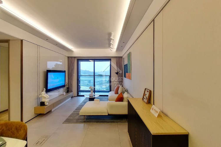 華僑城湖岸 - House730