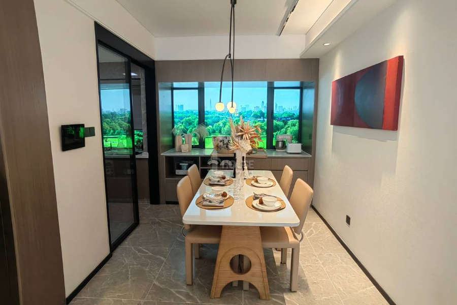 卓越華堂雲光 - House730