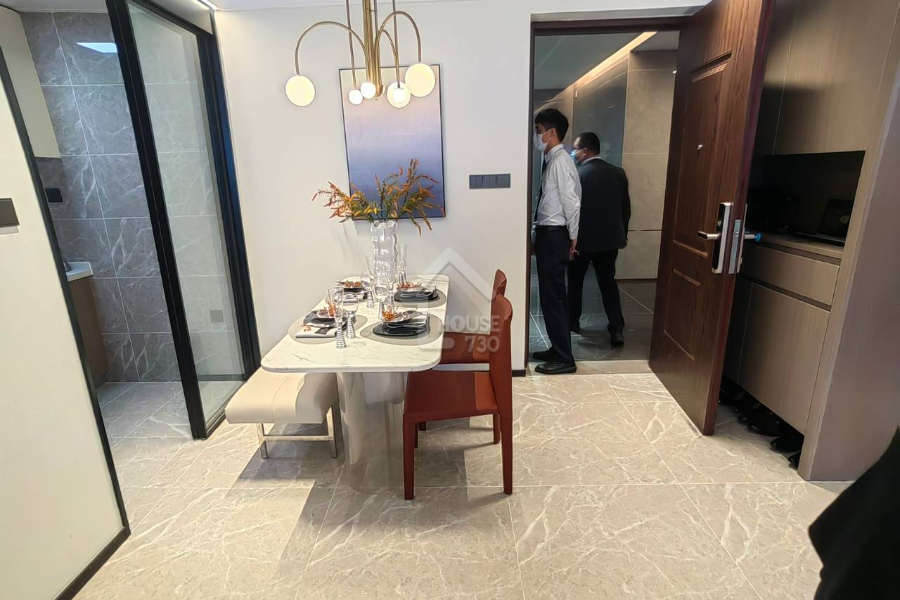 卓越華堂雲光 - House730