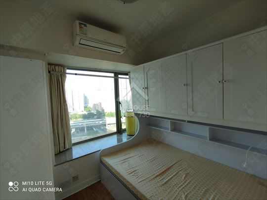Olympic Station HAMPTON PLACE Lower Floor Bedroom 1 House730-2545102
