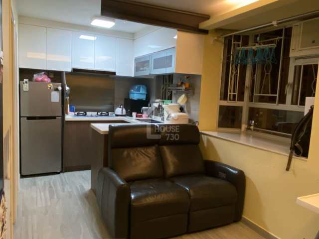 Kowloon Bay AMOY GARDENS Middle Floor House730-6109797