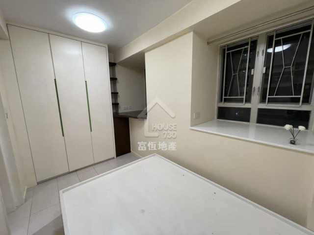 Hung Hom YEE FU BUILDING Middle Floor House730-6248244