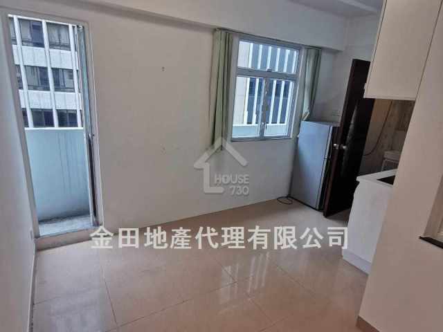 Wan Chai SUN TAO BUILDING Upper Floor Living Room House730-6282653