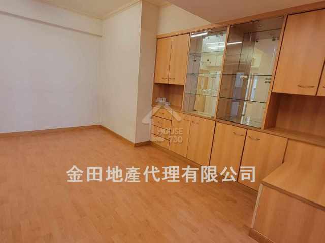 Wan Chai KWONG SANG HONG BUILDING Middle Floor Living Room House730-6282601