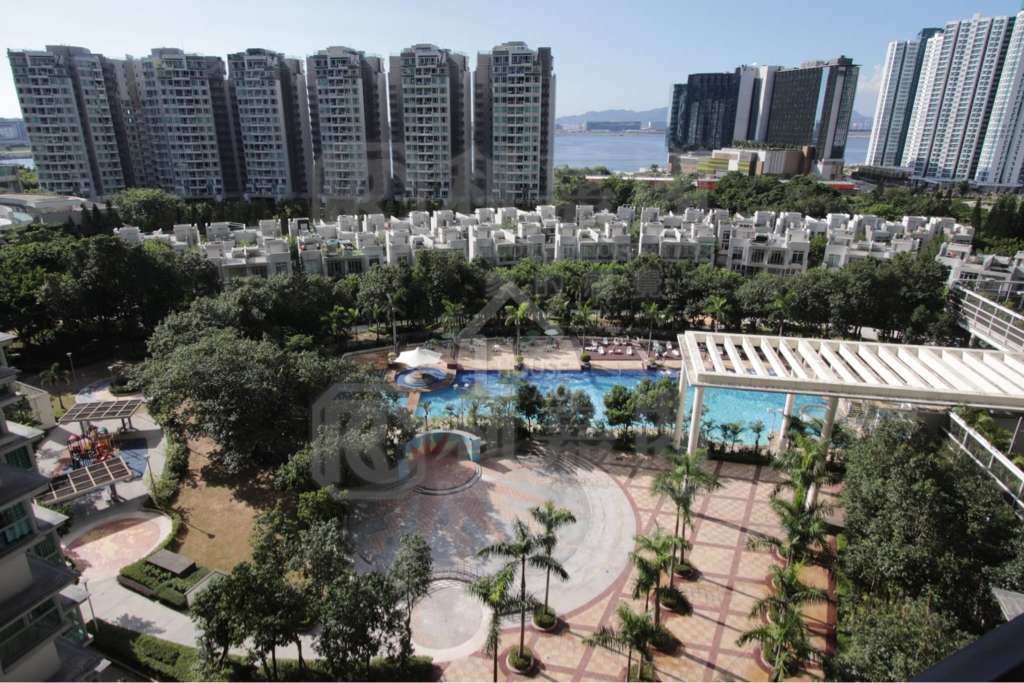 Tung Chung Town CentreCOASTAL SKYLINE Village apartment,village house