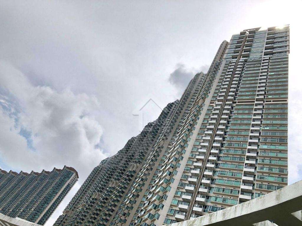 Tung Chung Town Centre COASTAL SKYLINE Village apartment,village house